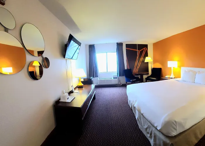 Howard Johnson By Wyndham Hotel 2*